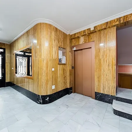 Sunrise Arts 2 Apartament